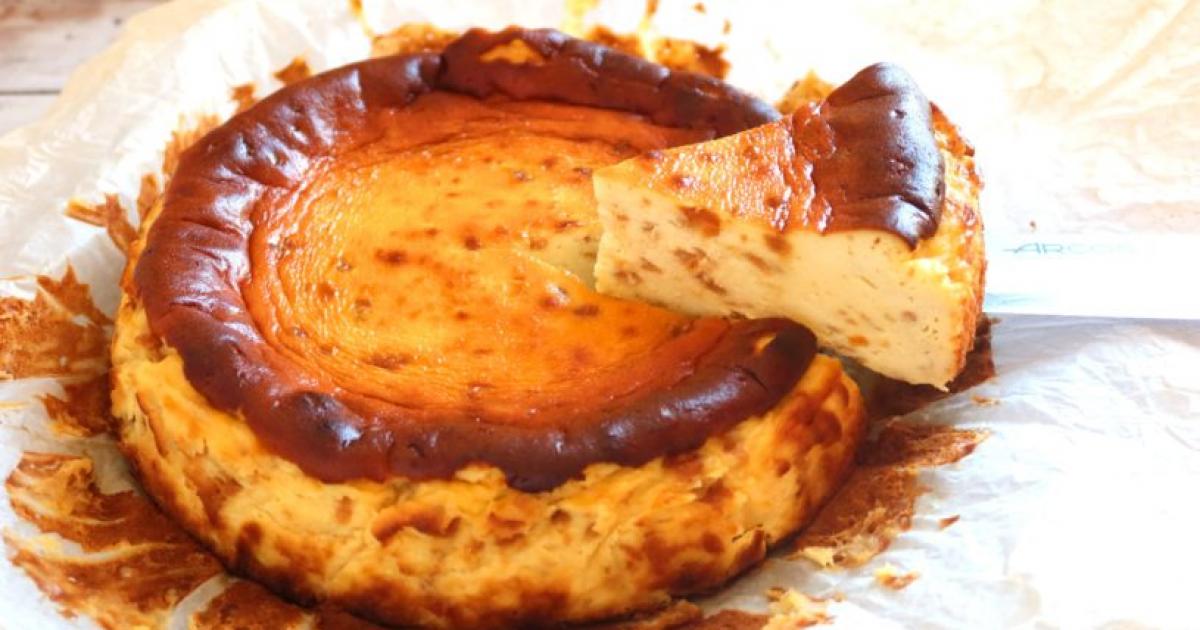 Tarta de queso y turrón al horno Postres Fáciles y Ricos